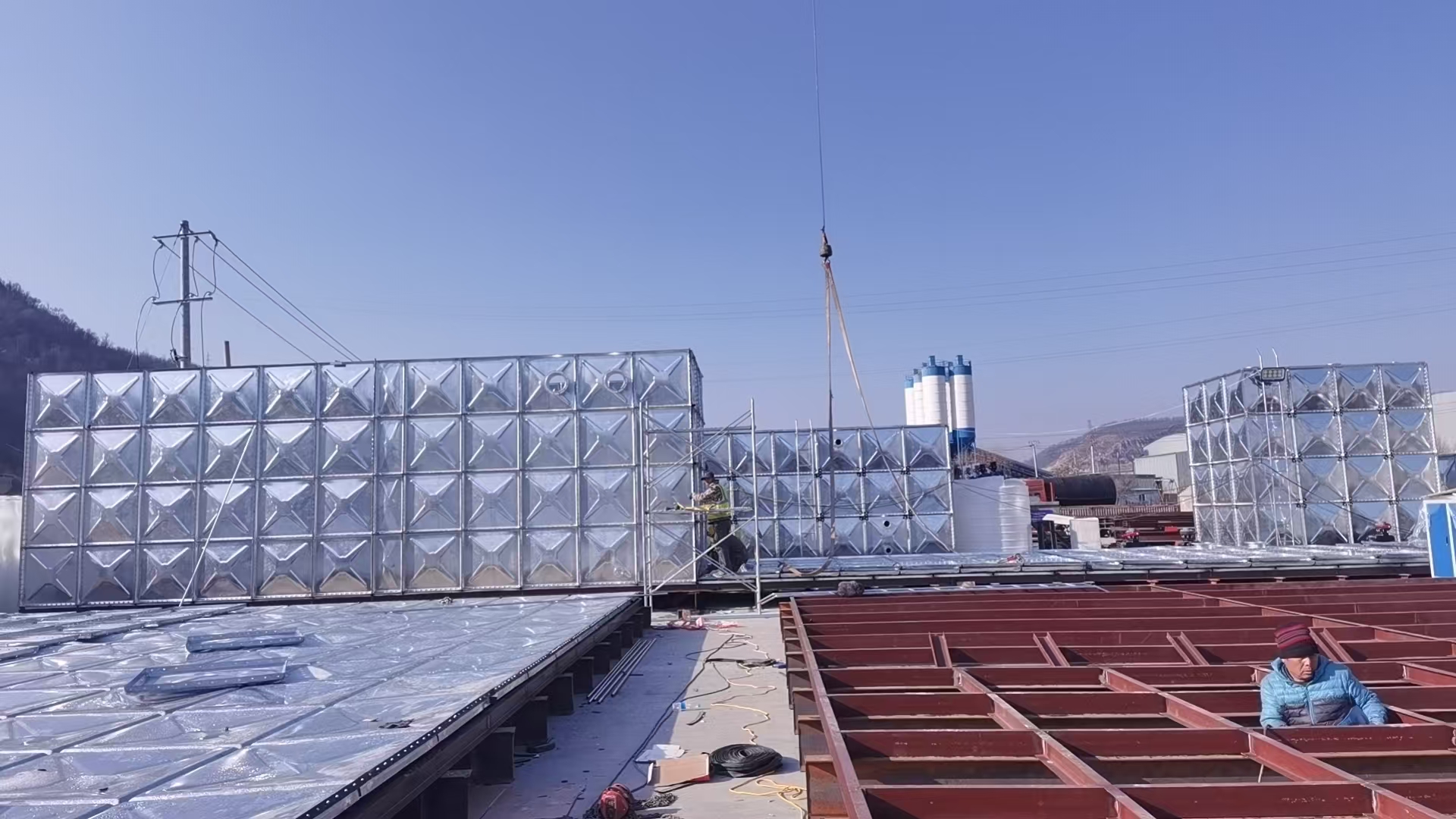 應急污水處理站項目(圖1) 1-25011Q12435137.jpg